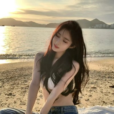 金发尤物海报